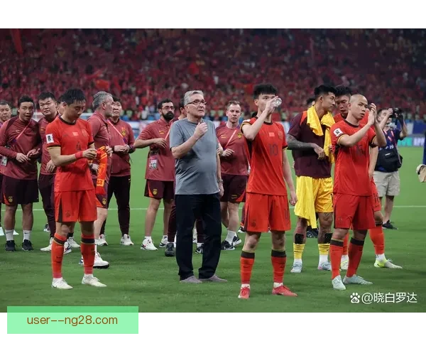 中国男足客场绝杀巴林赢取宝贵三分 出线希望显著提升 中国男足客场绝杀巴林赢取宝贵三分 出线希望显著提升